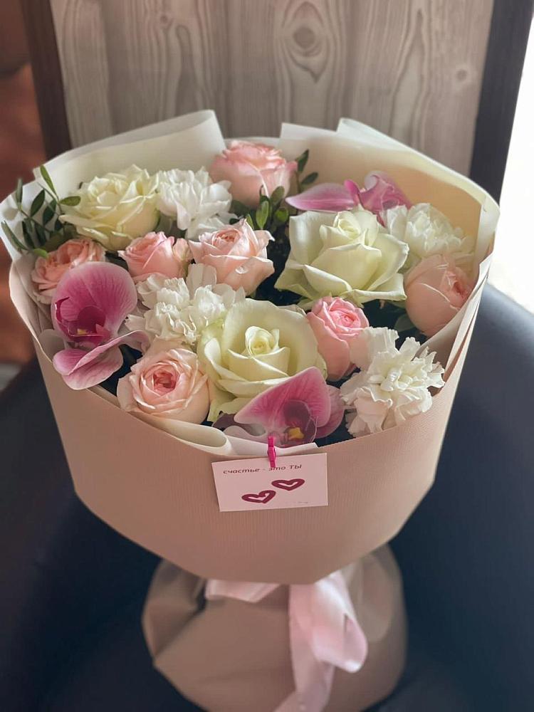 Букет цветов из: Орхидеи, Розы и Гвоздики в Оржицы