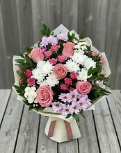 Букет цветов из:  Альстромерии, Гвоздики, Розы и Хризантемы в Оржицы