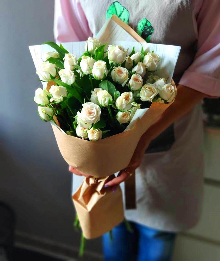 Букет цветов из: Розы в Оржицы